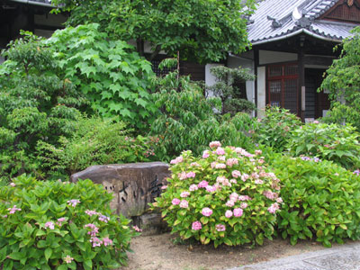 持光寺